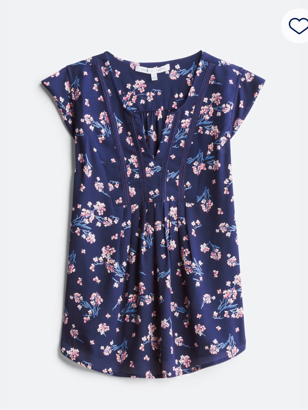 COLLECTIVE CONCEPTS
Susy Cap Sleeve Blouse